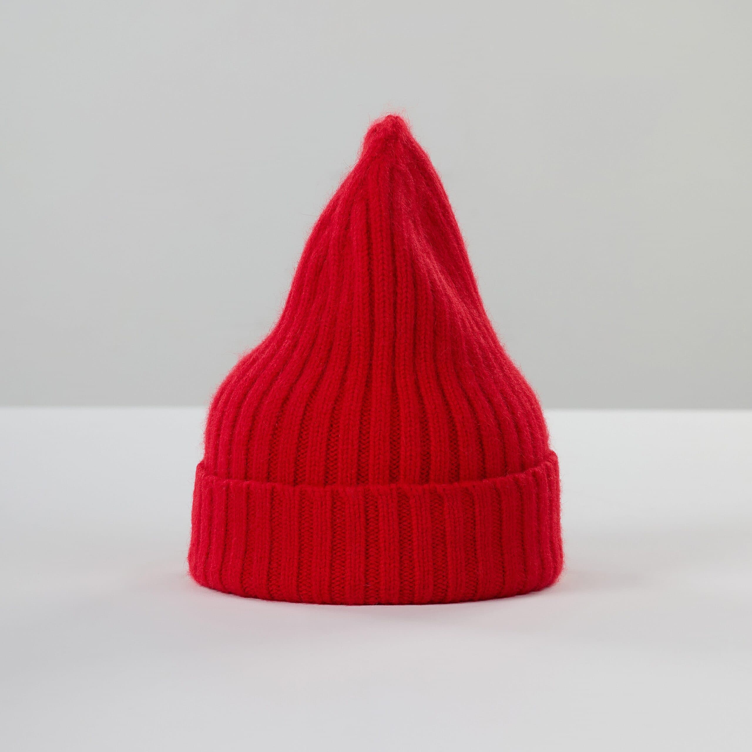Le Grand Bonnet — Crimson