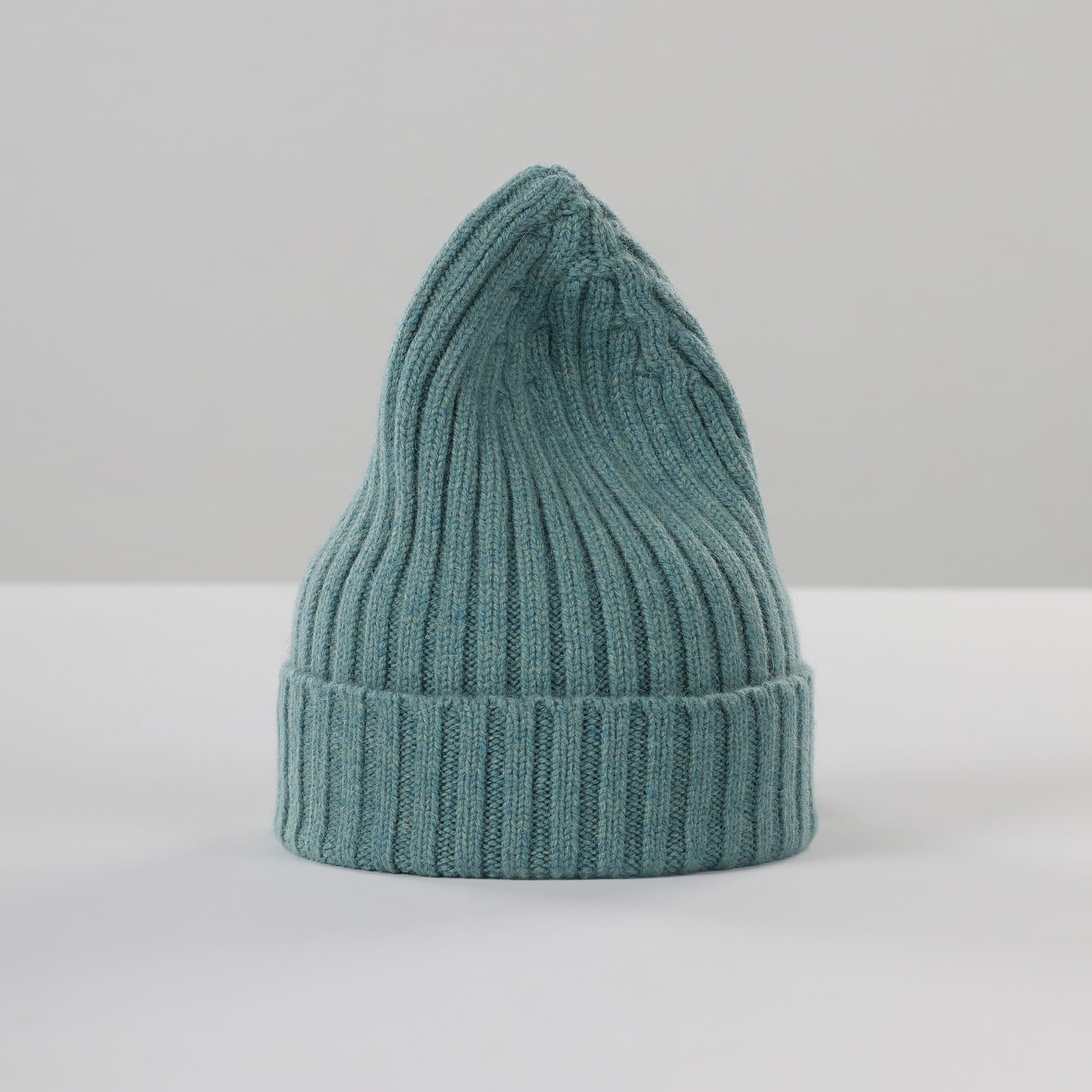 Le Grand Bonnet — Basil