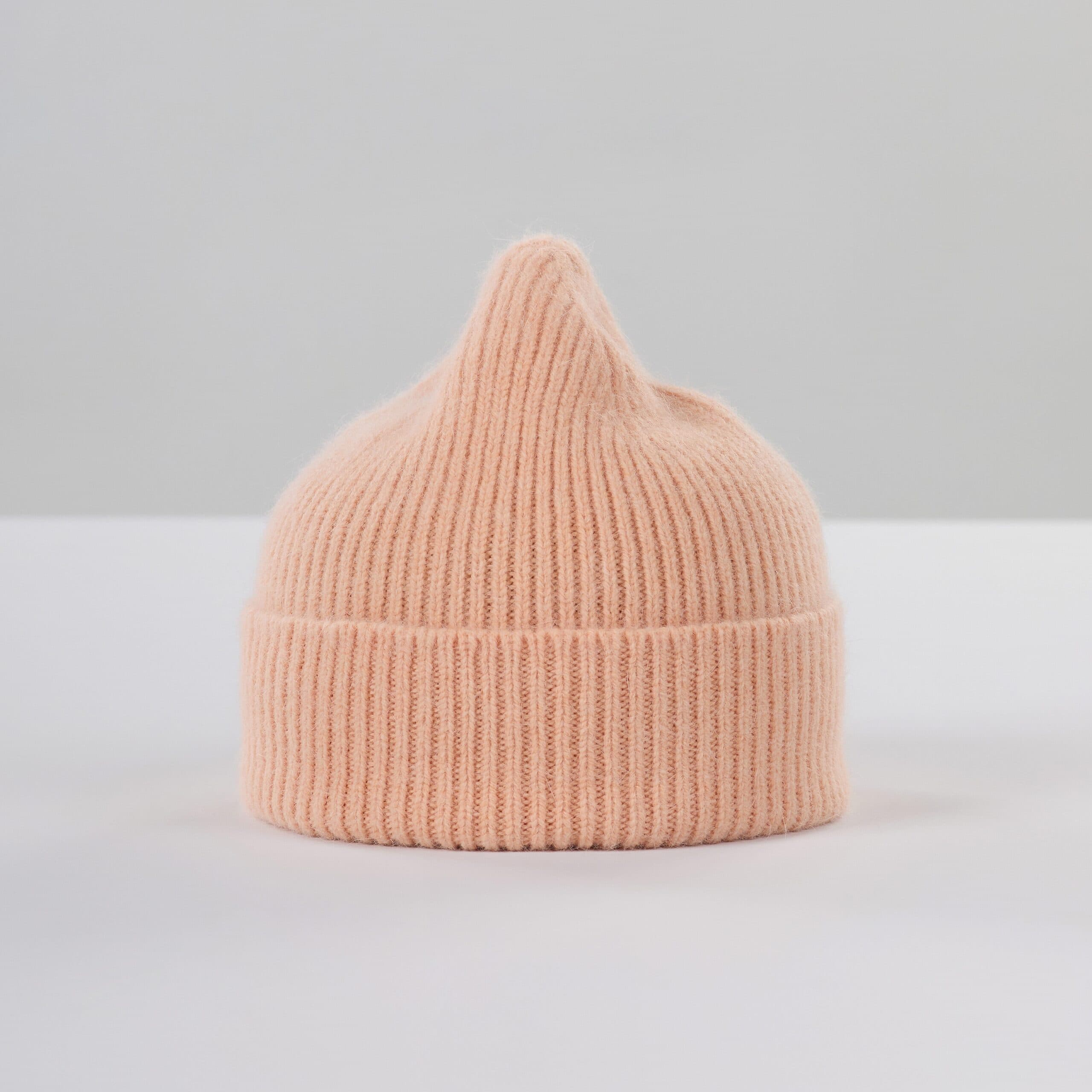 Beanie — Peach