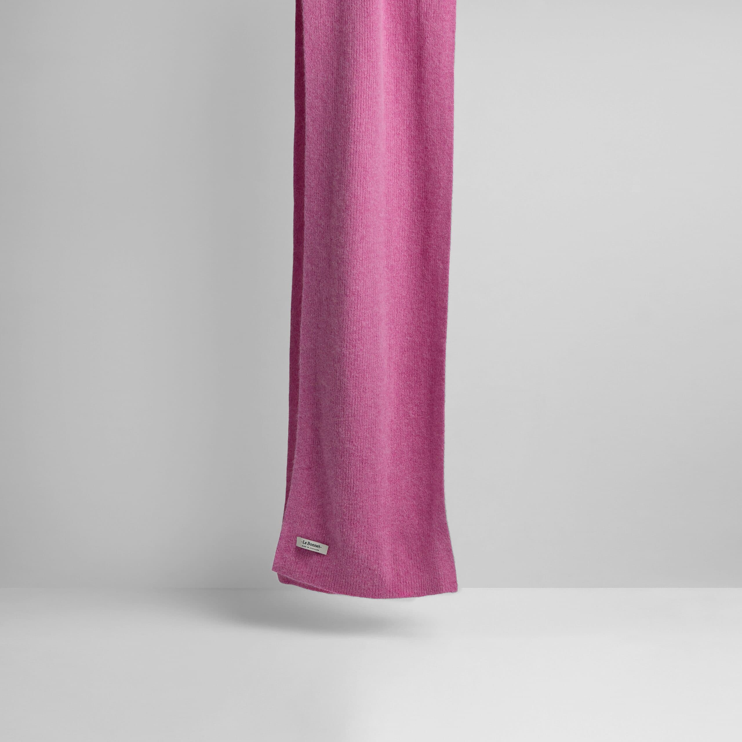 Scarf — Taffy