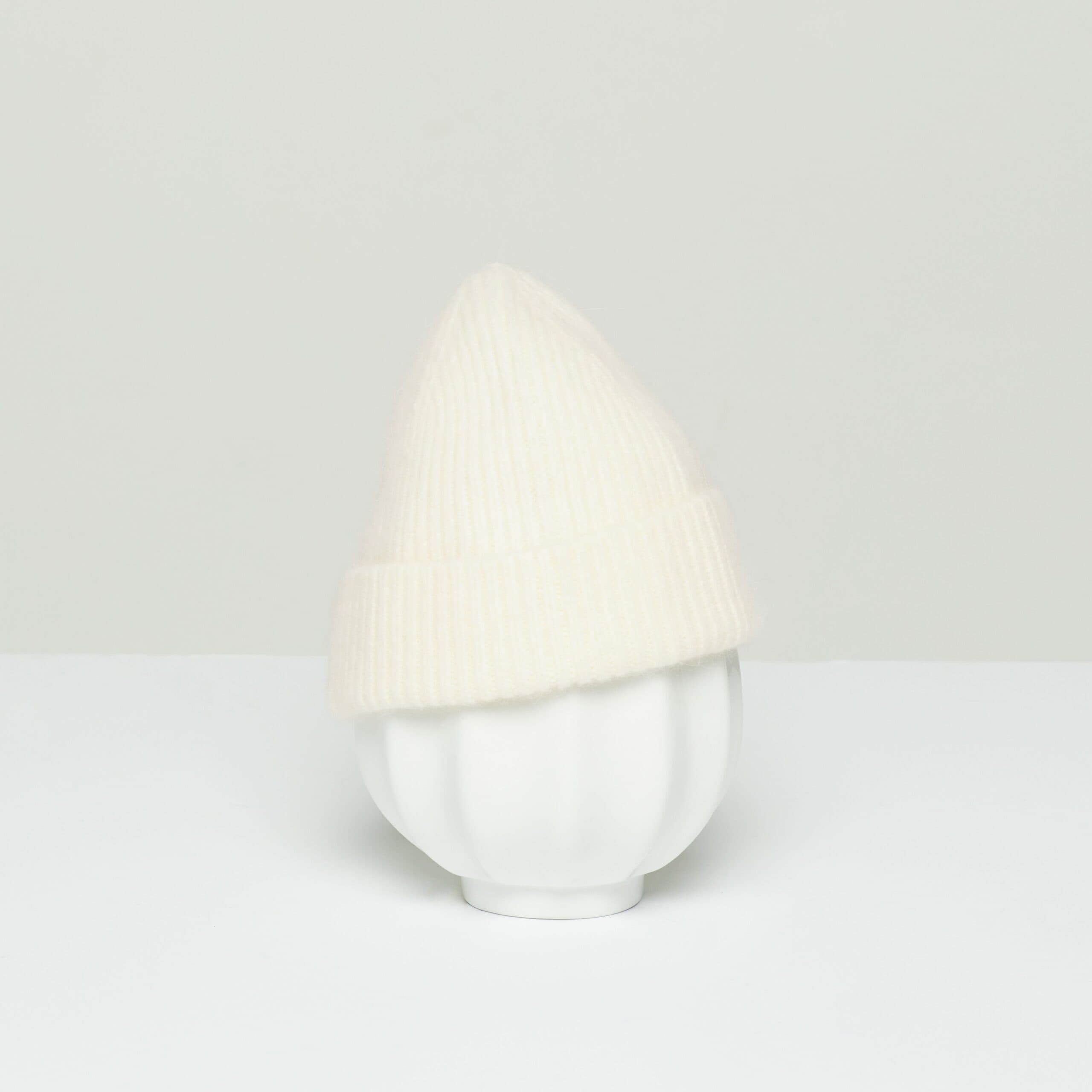 Kids Beanies — Snow