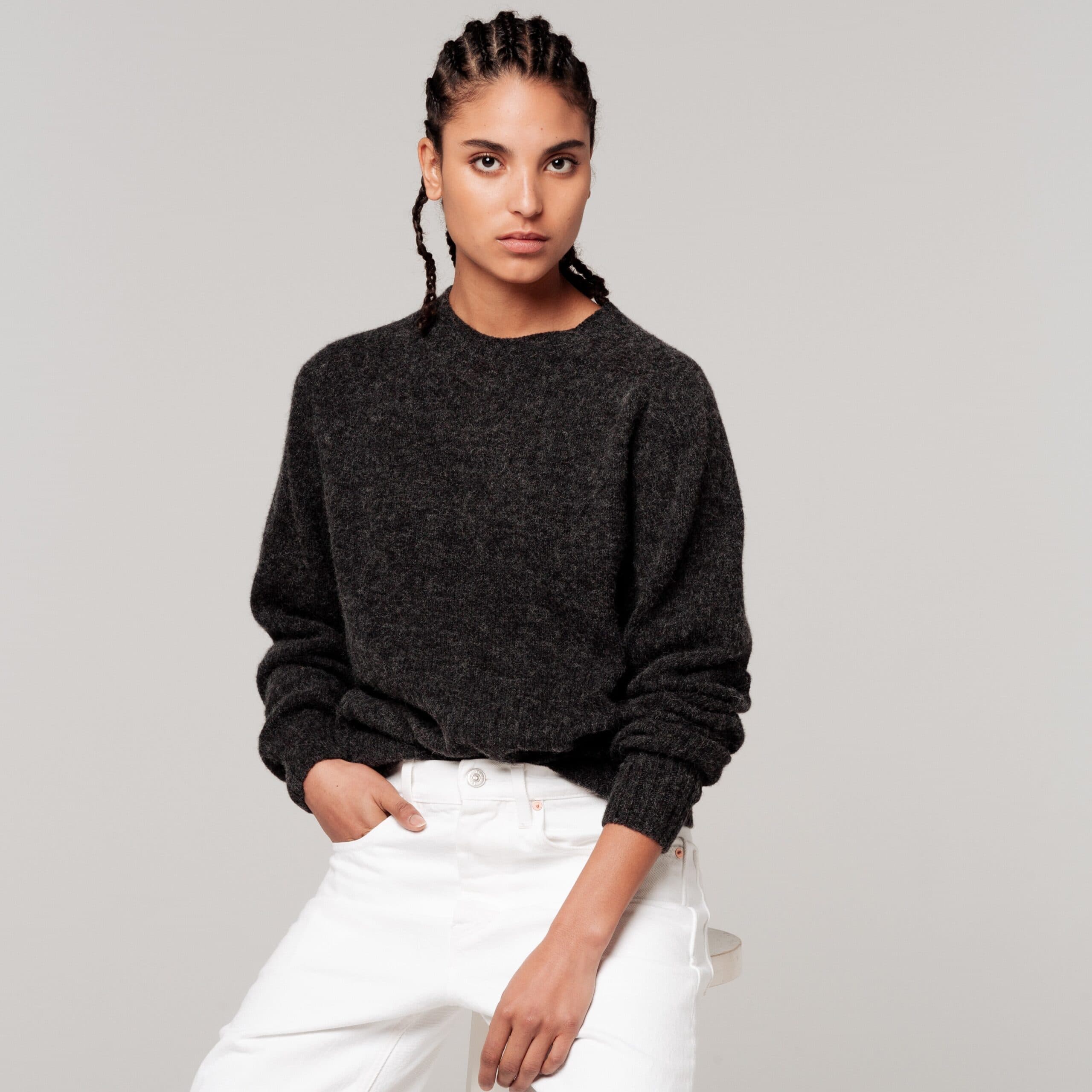 Crewneck — Graphite