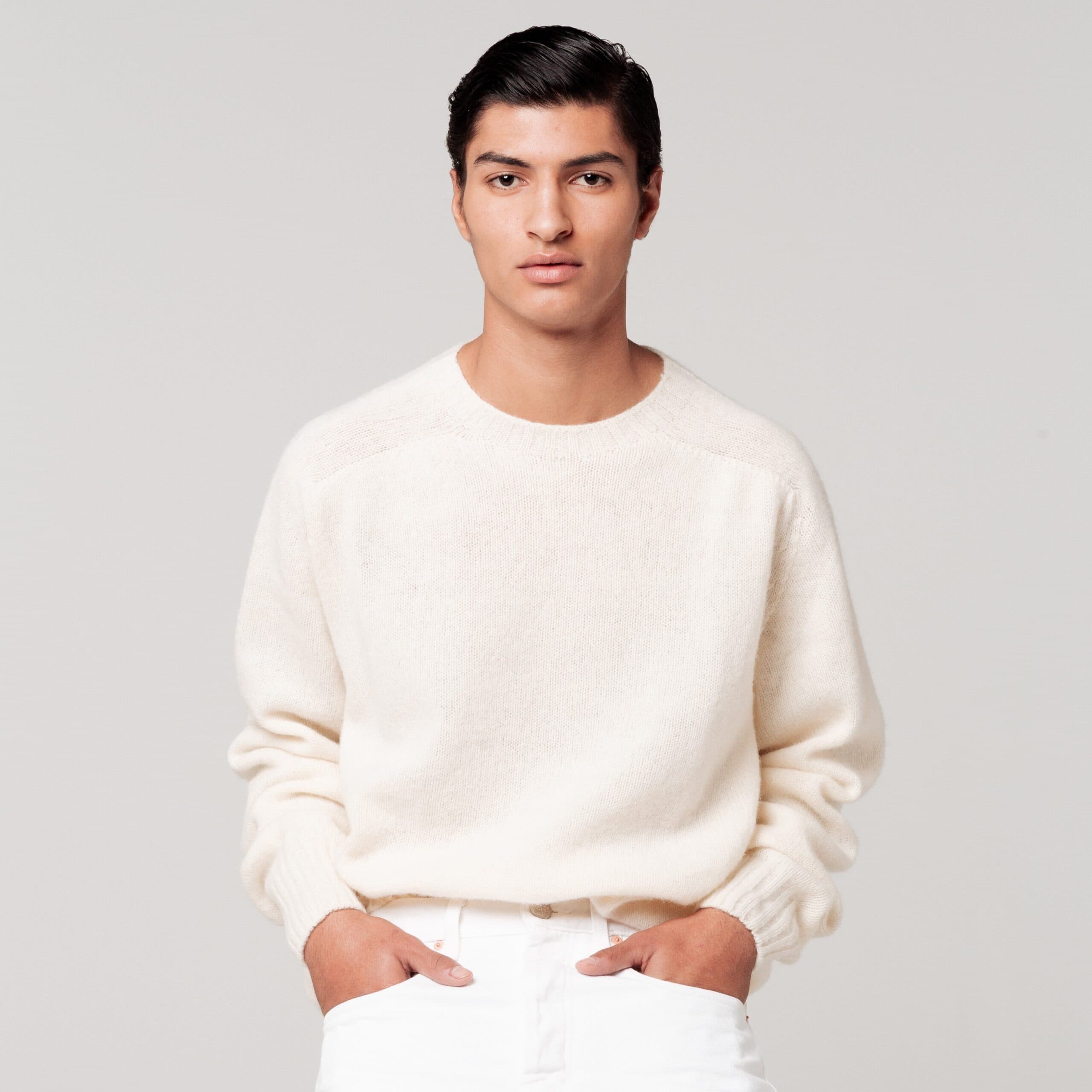 Crewneck — Snow